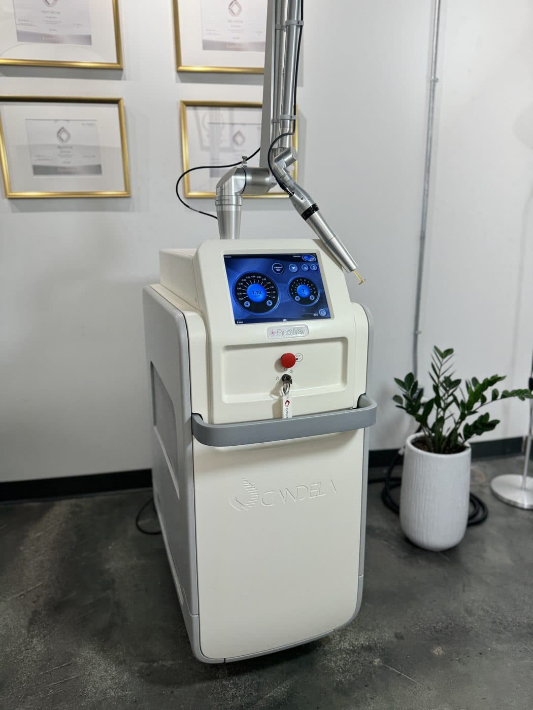 The PicoWay true picosecond laser by Candela at Studio Kiku