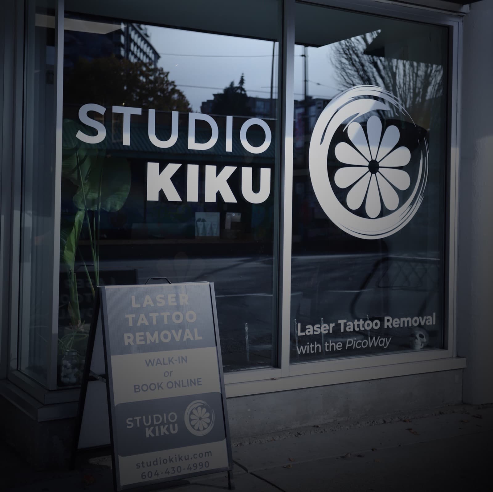 Studio Kiku storefront